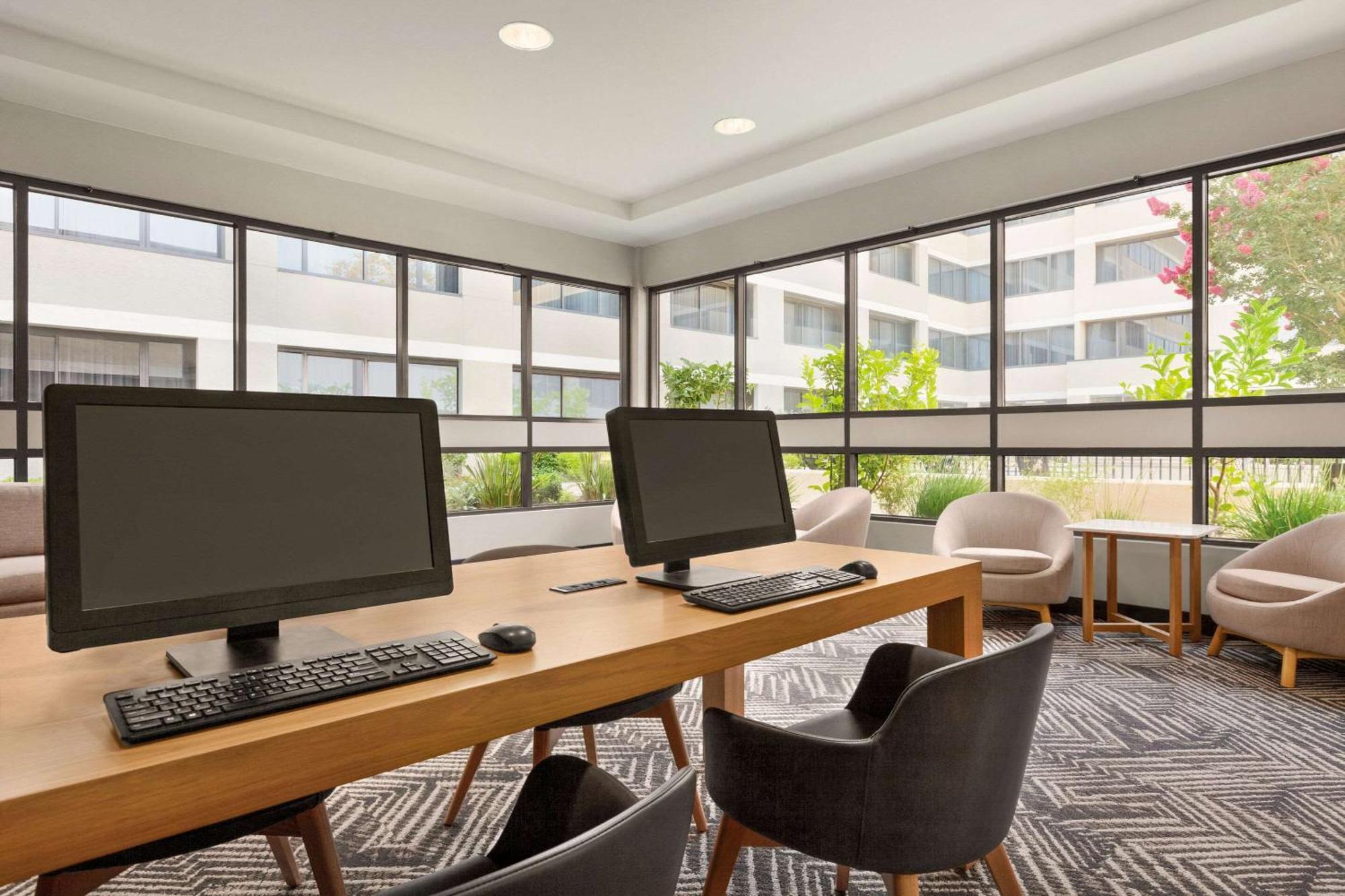 Radisson Hotel Sunnyvale - Silicon Valley Kültér fotó